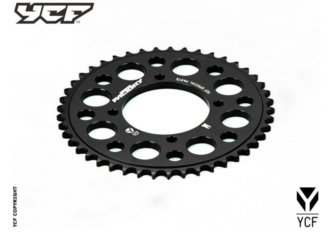 CNC SPROCKET BLACK (35) (4BOLT)
